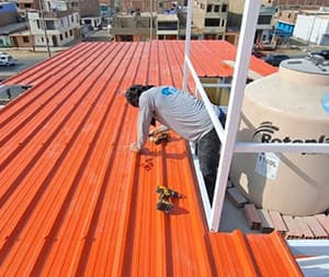 Instalación de cobertura UPVC